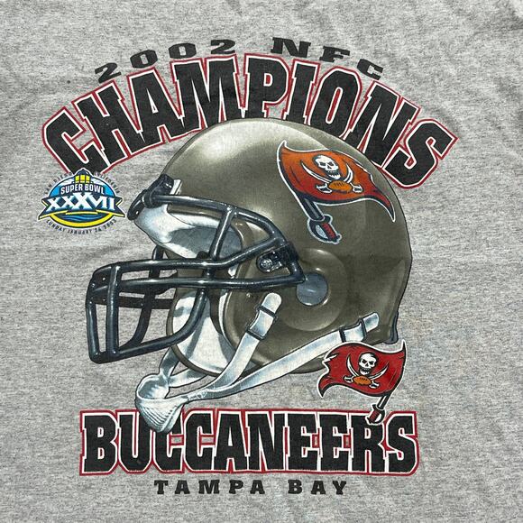 2002 Tampa Bay Buccaneers NFC Champions Helmet Logo Tee T Shirt Size Medium M B4 - Picture 2 of 4